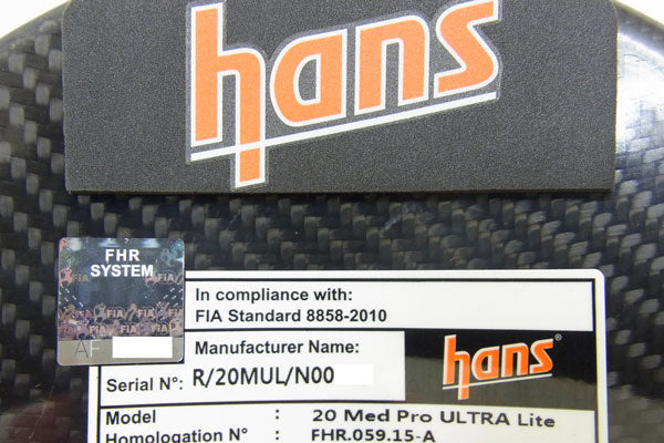HANS社製 HANS PRO ULTRA LITE Mサイズ / プロ ウルトラ ライト カーボン ハンスデバイス 20° FIA8858-2010適合